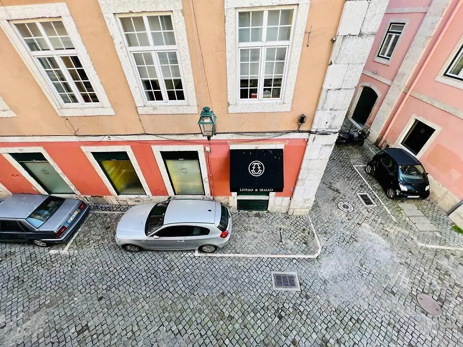 Apartamento Modern Comfort Within Ancient Streets Lisboa