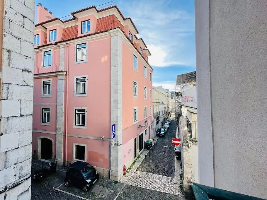 Modern Comfort Within Ancient Streets Lisboa