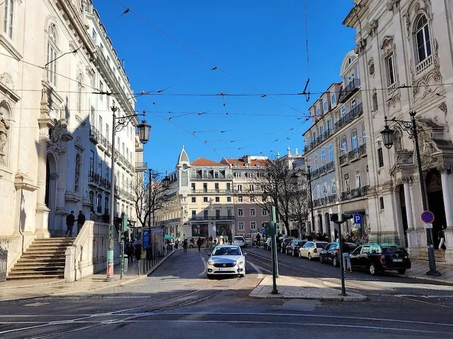 Modern Comfort Within Ancient Streets Lisboa Apartamento